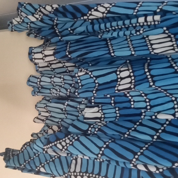 Belma Printed 👗 - Picture 2 of 4